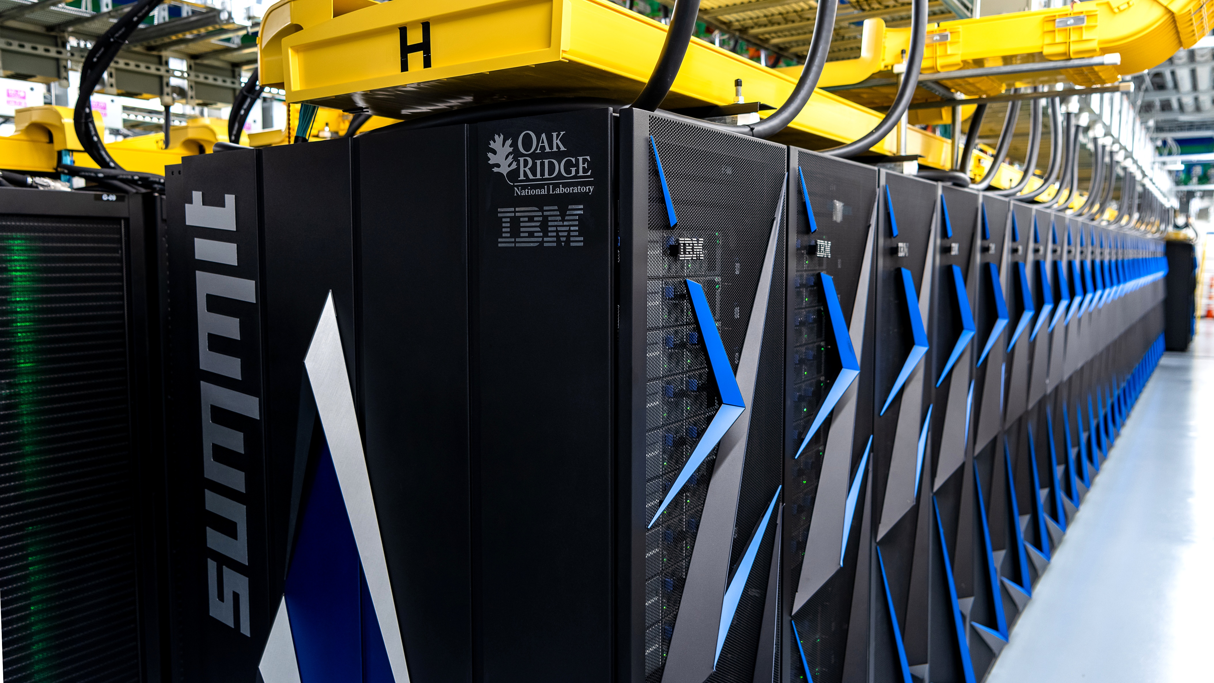 Oak Ridge National Laboratory Summit Exascale Supercomputing Array